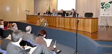 O fórum aconteceu em Brasília, no dia 10 de maio